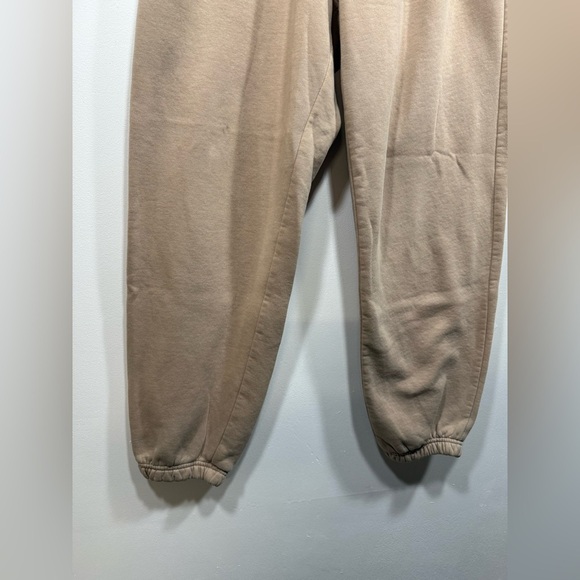 Adidas Beige Sweatpants - Picture 4 of 12